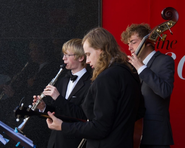 The Jelly Roll Jazz Band busking in Scarborough, August 2014 (2)