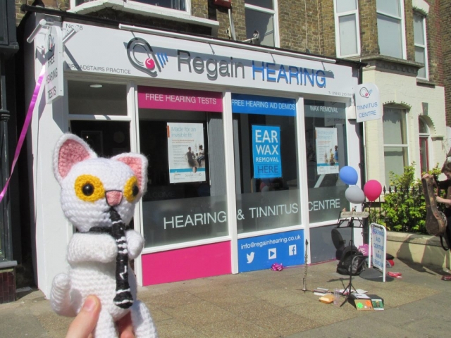 Clarence the Clarinet-Playing Cat | Tinnitus clinic opening, Broadstairs, July 2018