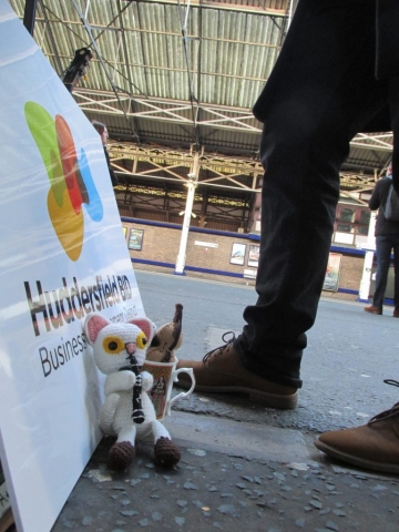 Clarence the Clarinet-Playing Cat and Boris the Bass-Playing Bear | Monday Blues, Huddersfield railway station, January 2020