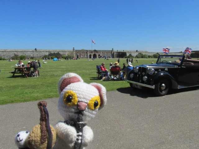 Clarence the Clarinet-Playing Cat and Boris the Bass-Playing Bear | Jubilee picnic, Fort George (Inverness), June 2022