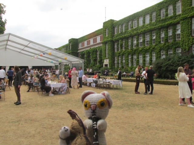 Clarence the Clarinet-Playing Cat and Boris the Bass-Playing Bear | Corporate party, Regent's University (London), July 2022